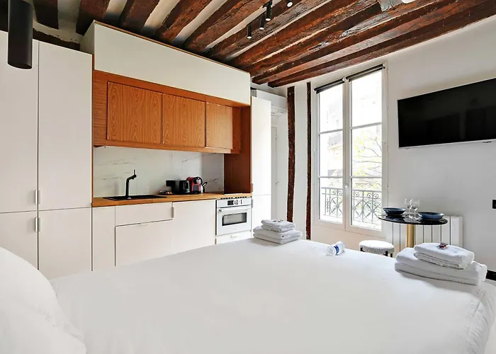 Chic A C - 2p - Le Marais Parijs